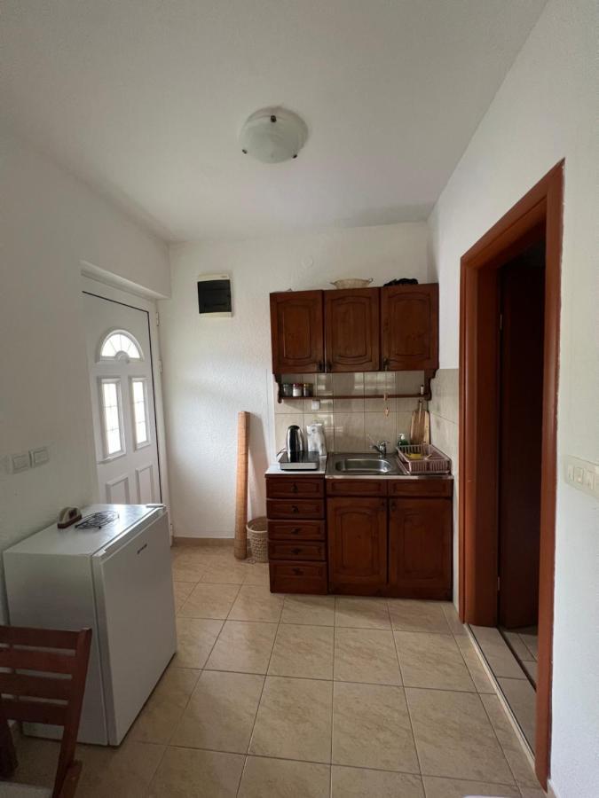 Apartman Tristan Herceg Novi Eksteriør billede